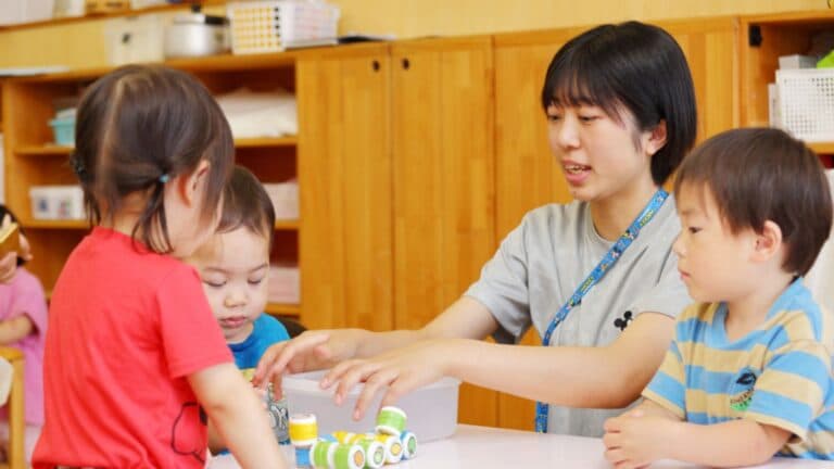 40代・50代・60代から始める仕事選び｜保育補助の業務内容と働き方のリアル